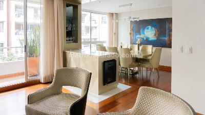 Apartamento de 3 alcobas en venta en Chico Reservado, Bogotá, 181 m² · foto 5 de 20