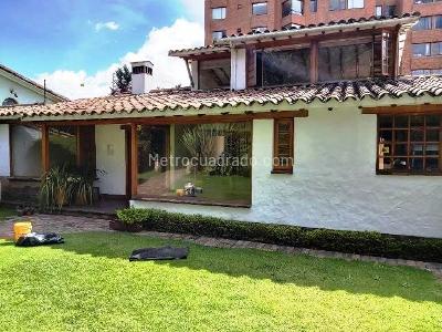 Casa de 5 alcobas en venta en Cerros De Sotileza, Bogotá, 330 m² · foto 4 de 17