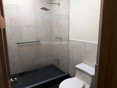 Casa de 5 alcobas en venta en Cerros De Sotileza, Bogotá, 330 m² · foto 14 de 17