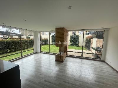 Casa de 3 alcobas en venta en Piedra Serena, Cajicá, 153 m² · foto 3 de 20