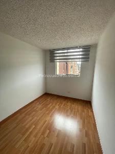 Apartamento en venta en Suba Villa Elisa, Bogotá · foto 7 de 20
