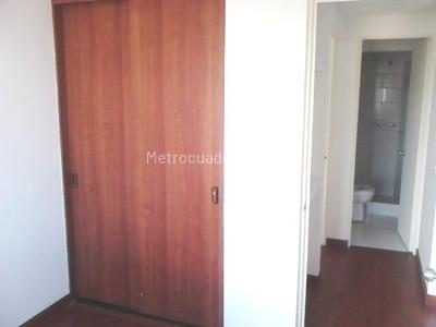 Apartamento de 3 alcobas en arriendo en Colina Campestre, Bogotá, 58 m² · foto 10 de 16