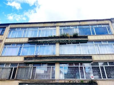 Apartamento en venta en Antiguo Country, Bogotá · foto 2 de 19