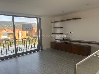Casa de 3 alcobas en arriendo en Hacienda Fontanar, Cajicá, 226 m² · foto 12 de 18