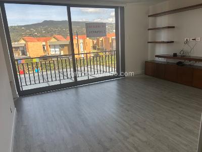 Casa de 3 alcobas en arriendo en Hacienda Fontanar, Cajicá, 226 m² · foto 14 de 18