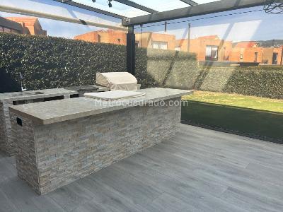 Casa de 3 alcobas en arriendo en Hacienda Fontanar, Cajicá, 226 m² · foto 2 de 18