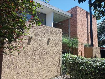 Casa de 3 alcobas en venta en Na, Chía, 220 m² · foto 2 de 8