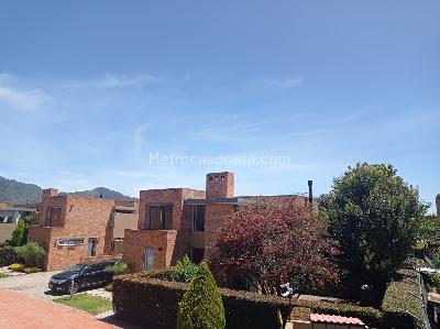 Casa de 3 alcobas en venta en Na, Chía, 220 m² · foto 6 de 8