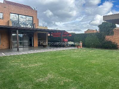 Casa de 3 alcobas en venta en Hacienda Fontanar Del Rio, Chía, 230 m² · foto 11 de 20