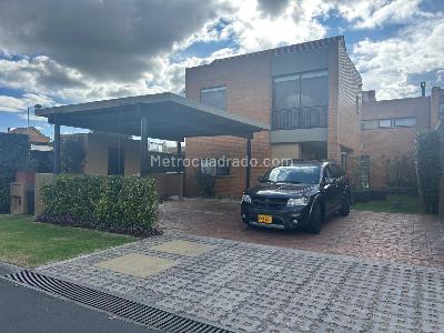 Casa de 3 alcobas en venta en Hacienda Fontanar Del Rio, Chía, 230 m² · foto 7 de 20