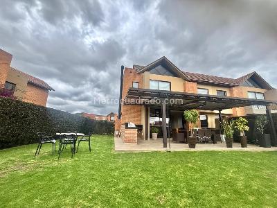 Casa de 3 alcobas en venta en Hacienda Fontanar, Chía, 167 m² · foto 2 de 20