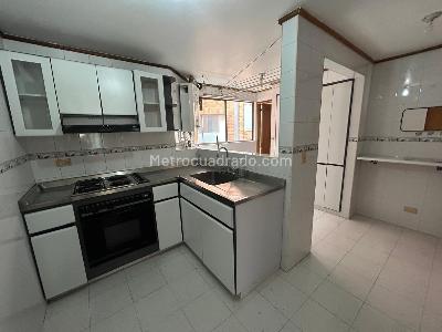Apartamento en venta en Santa Barbara Occidental, Bogotá · foto 10 de 20
