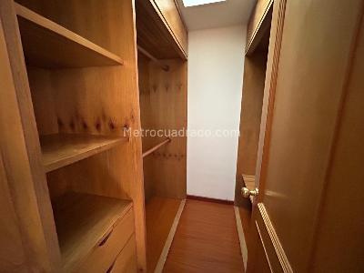 Apartamento en venta en Santa Barbara Occidental, Bogotá · foto 16 de 20