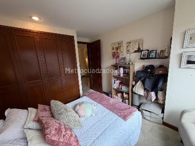 Apartamento en venta en La Carolina, Bogotá · foto 10 de 19