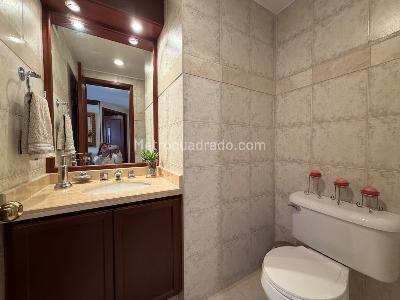 Apartamento en venta en La Carolina, Bogotá · foto 4 de 19