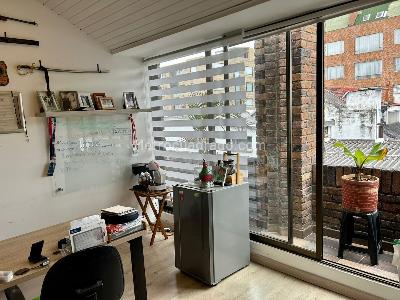 Casa de 4 alcobas en venta en El Contador, Bogotá, 236 m² · foto 3 de 17