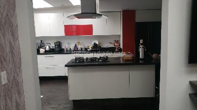 Casa de 4 alcobas en venta en Colina Campestre, Bogotá, 294 m² · foto 8 de 12