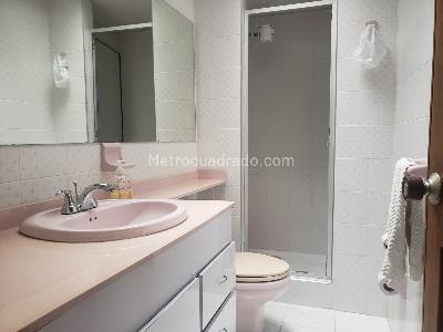 Casa en venta en Villa Magdala, Bogotá · foto 15 de 16