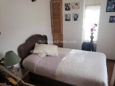 Casa de 3 alcobas en venta en Alhambra, Bogotá, 160 m² · foto 13 de 17