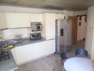 Casa de 3 alcobas en venta en Alhambra, Bogotá, 160 m² · foto 9 de 17