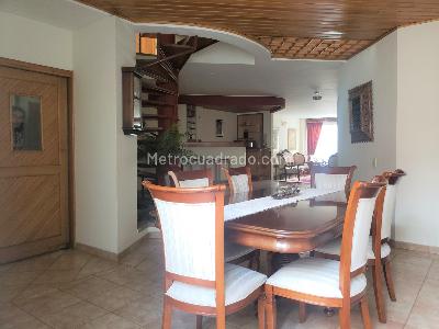 Casa de 3 alcobas en venta en Alhambra, Bogotá, 160 m² · foto 8 de 17