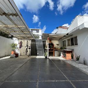 Casa de 4 alcobas en venta en Pontevedra, Bogotá, 247 m² · foto 5 de 11