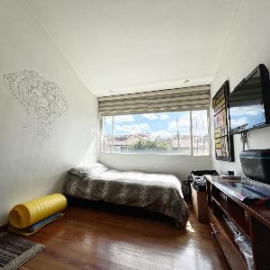 Casa de 4 alcobas en venta en Pontevedra, Bogotá, 247 m² · foto 8 de 11