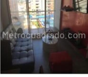 Apartamento de 2 alcobas en venta en Reserva Del Peñol, Girardot, 67 m² · foto 3 de 15