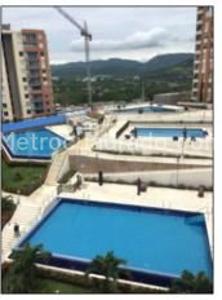 Apartamento de 2 alcobas en venta en Reserva Del Peñol, Girardot, 67 m² · foto 15 de 15