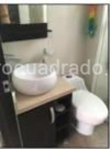 Apartamento de 2 alcobas en venta en Reserva Del Peñol, Girardot, 67 m² · foto 11 de 15