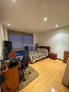 Casa de 4 alcobas en venta en Guaymaral San Simon, Bogotá, 332 m² · foto 13 de 17
