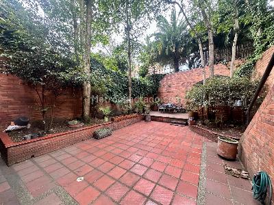 Casa de 4 alcobas en venta en Santa Barbara Alta, Bogotá, 312 m² · foto 16 de 20
