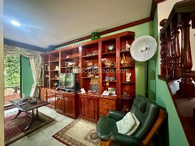 Casa de 4 alcobas en venta en Santa Barbara Alta, Bogotá, 312 m² · foto 6 de 20