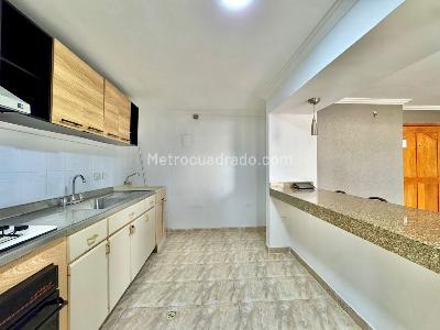 Apartamento en venta en El Rodadero Sur, Santa Marta · foto 8 de 18