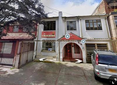 Casa de 4 alcobas en venta en San Felipe, Bogotá, 180 m² · foto 3 de 3
