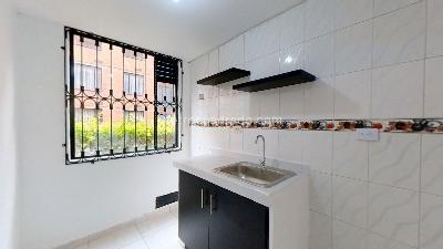 Apartamento de 2 alcobas en venta en Parque Campestre, Soacha, 42 m² · foto 6 de 17
