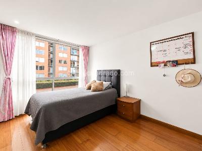 Casa de 4 alcobas en venta en Colina Alrededores, Bogotá, 185 m² · foto 9 de 19