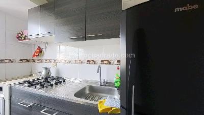 Apartamento de 3 alcobas en venta en Suba Tibabuyes, Bogotá, 47 m² · foto 3 de 15