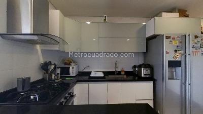 Apartamento en venta en Niza, Bogotá · foto 10 de 19