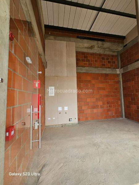 Local Comercial en Arriendo, PARQUE NATURA, Jamundi - Más