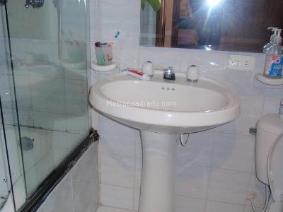 Apartamento en venta en Santa Barbara Oriental, Bogotá · foto 10 de 17