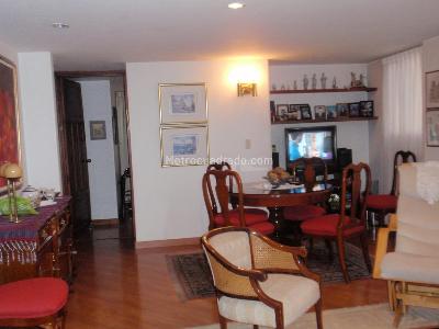 Apartamento en venta en Santa Barbara Oriental, Bogotá · foto 3 de 17