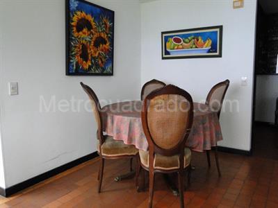 Casa de 4 alcobas en venta en La Alhambra Monaco, Bogotá, 288 m² · foto 10 de 11
