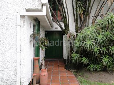 Casa de 4 alcobas en venta en La Alhambra Monaco, Bogotá, 288 m² · foto 2 de 11