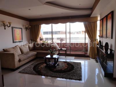 Apartamento de 3 alcobas en venta en Country, Bogotá, 220 m² · foto 8 de 19