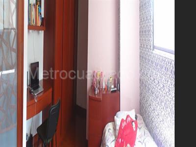 Apartamento de 3 alcobas en venta en Country, Bogotá, 220 m² · foto 16 de 19