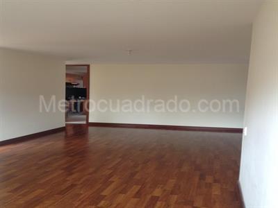 Apartamento de 4 alcobas en arriendo en Country Lisboa, Bogotá, 275 m² · foto 10 de 19