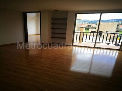 Casa de 4 alcobas en venta en Chia, Bogotá, 938 m² · foto 8 de 20