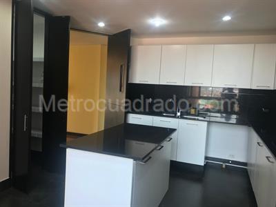 Apartamento de 3 alcobas en venta en Avenida Boyaca, Bogotá, 195 m² · foto 10 de 18