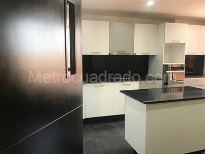 Apartamento de 3 alcobas en venta en Avenida Boyaca, Bogotá, 195 m² · foto 11 de 18